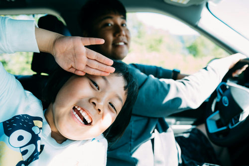 How to Survive Long Drives with Kids – Real Parenting Tips